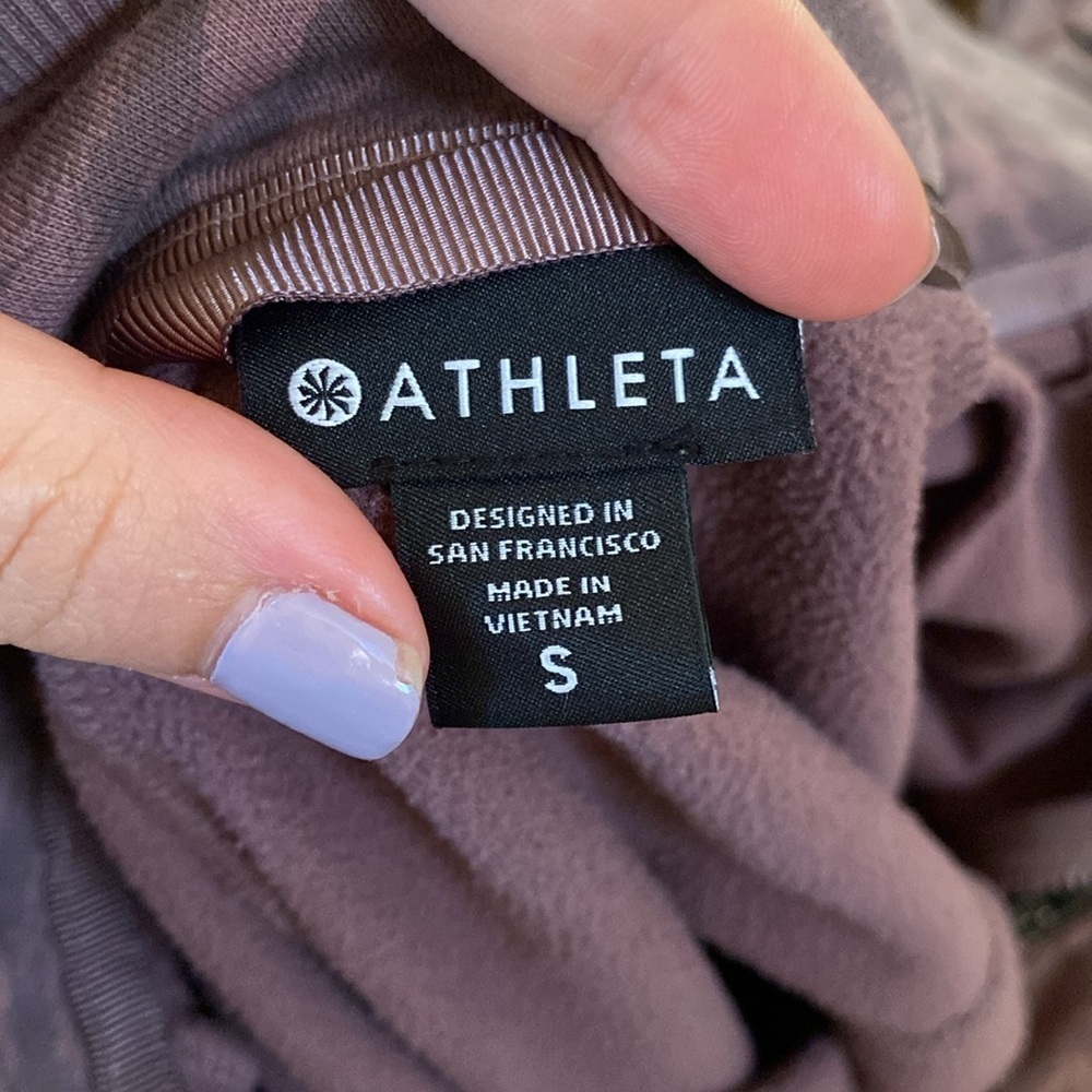 ATHLETA TRIUMPH PRINTED SMOKE ALMOND BROWN LYNX PATTERNED HOODIE SIZE S - Picture 9 of 10